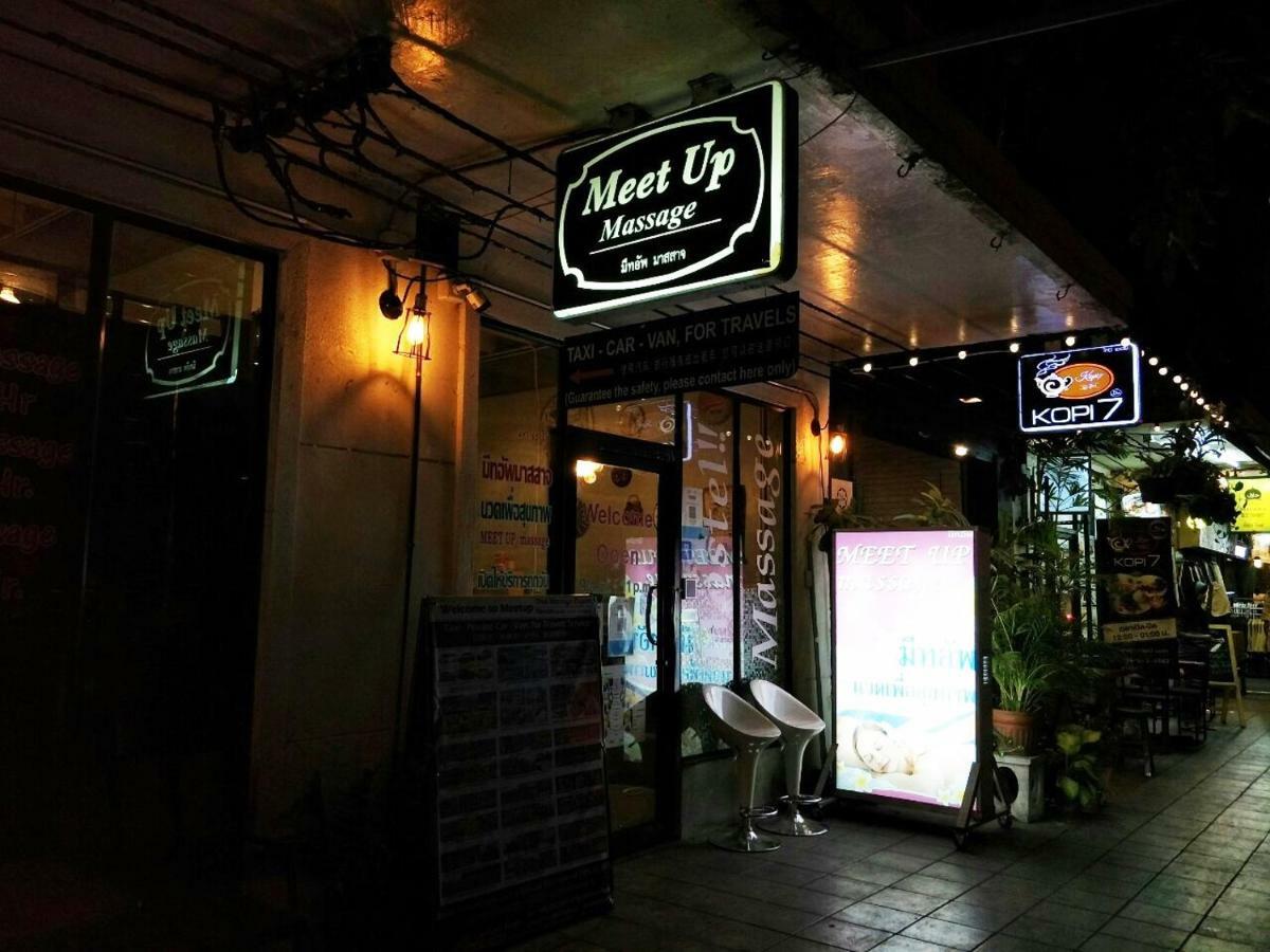 Meet Up Hostel Bangkok Exteriér fotografie